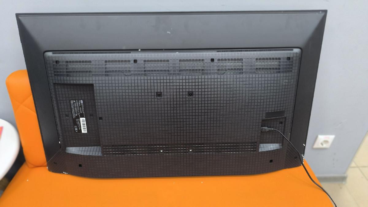 QLED Телевизор TCL 43С655