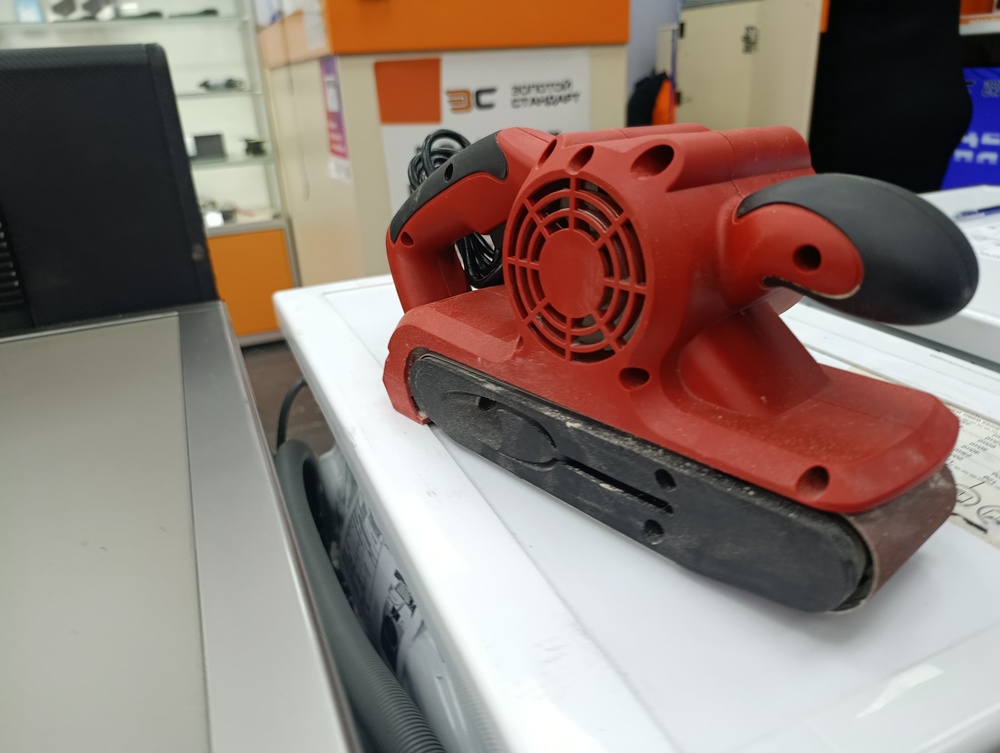 Шлифовальная машина Elitech МШЛ 800 Э