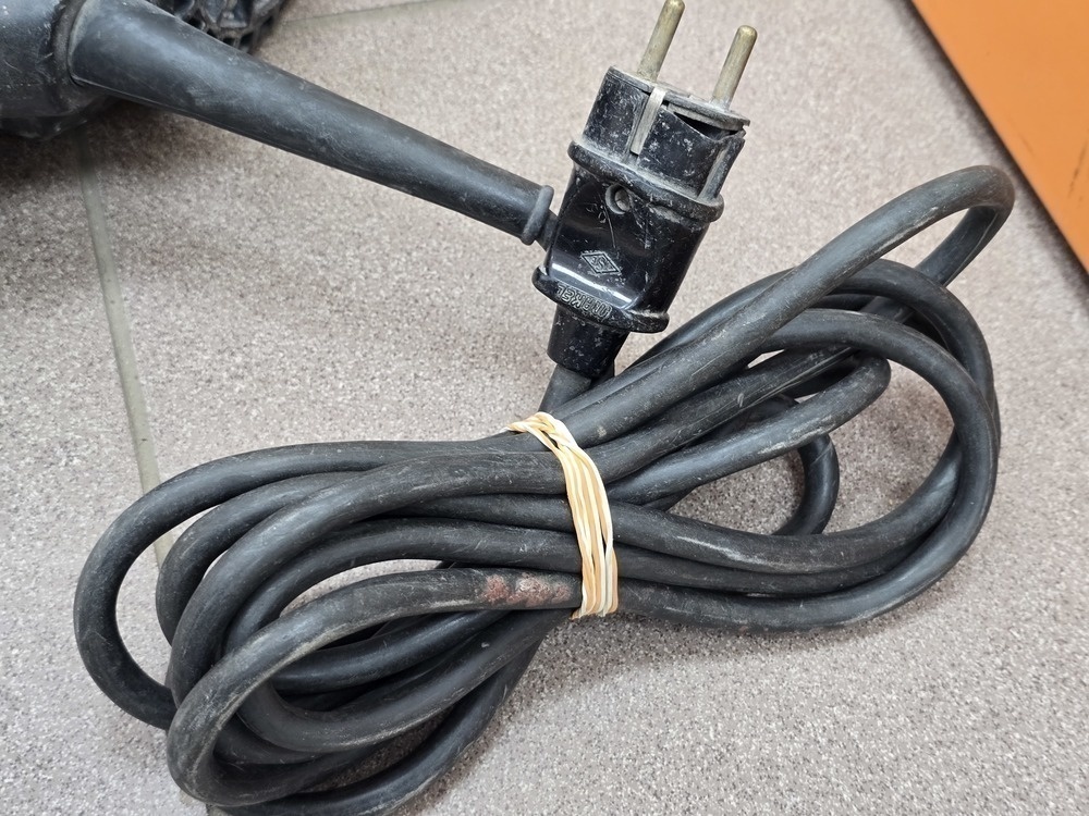 Отбойный молоток Makita HR4501C
