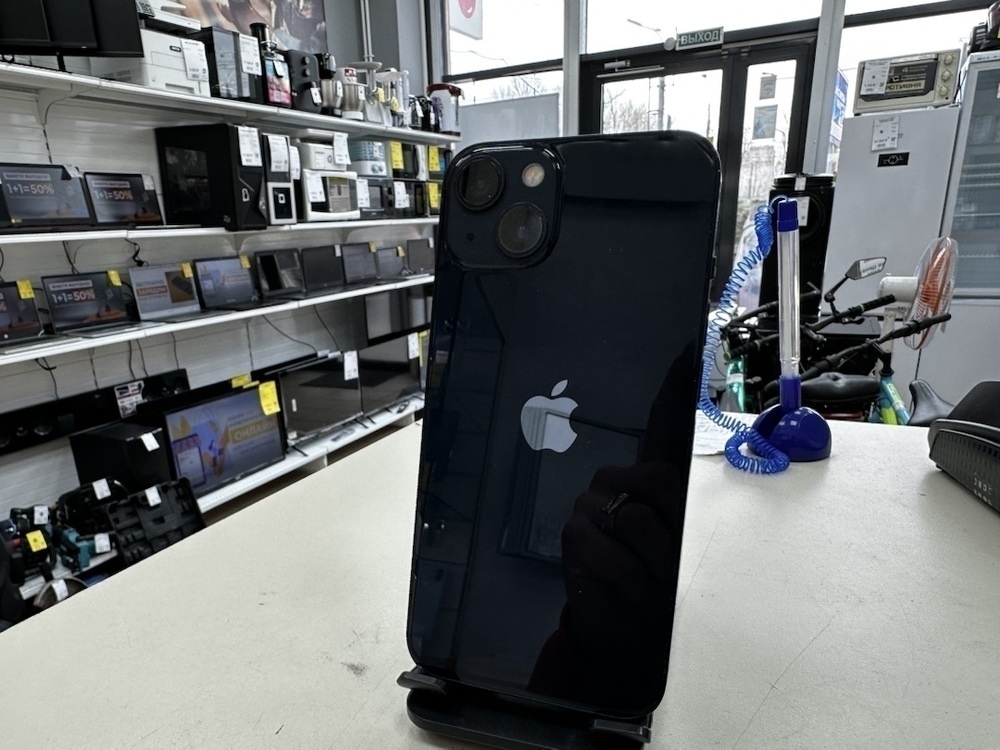 Смартфон Apple iPhone 13 128Gb