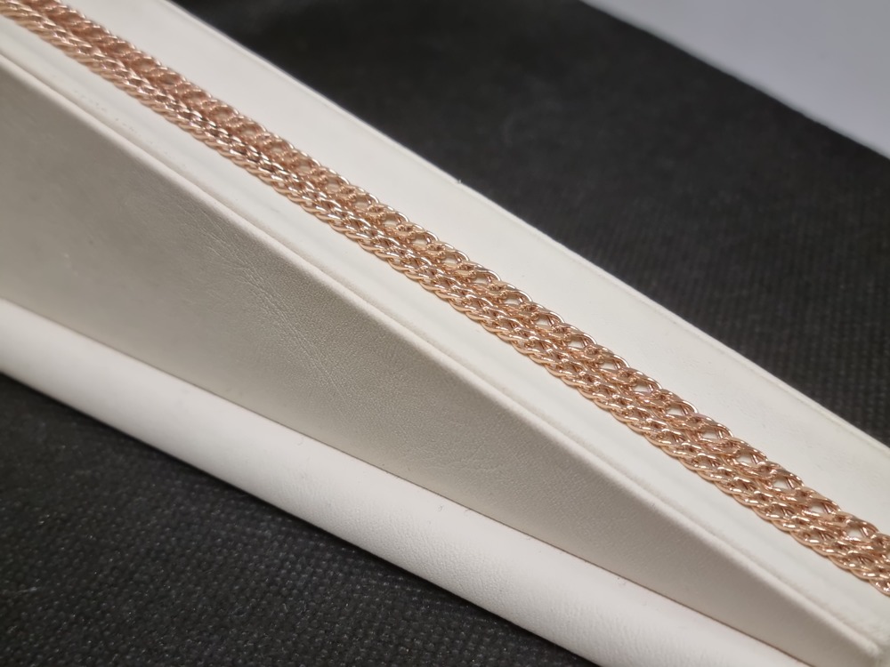 ЦЕПЬ ПУСТОТЕЛАЯ Ромб двойной (Au 585)