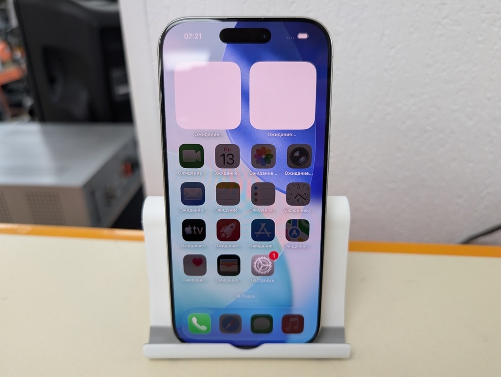 Смартфон Apple Iphone 16 Pro 128Gb
