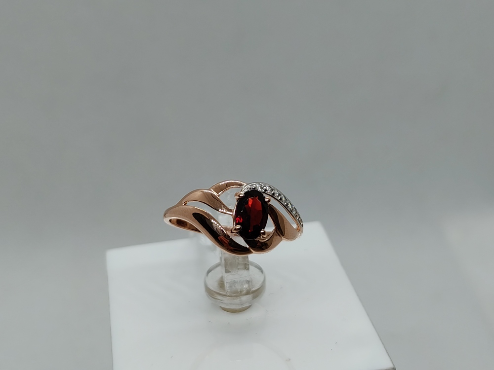 КОЛКМИ585 КОЛЬЦО С КАМНЯМИ (Au 585)