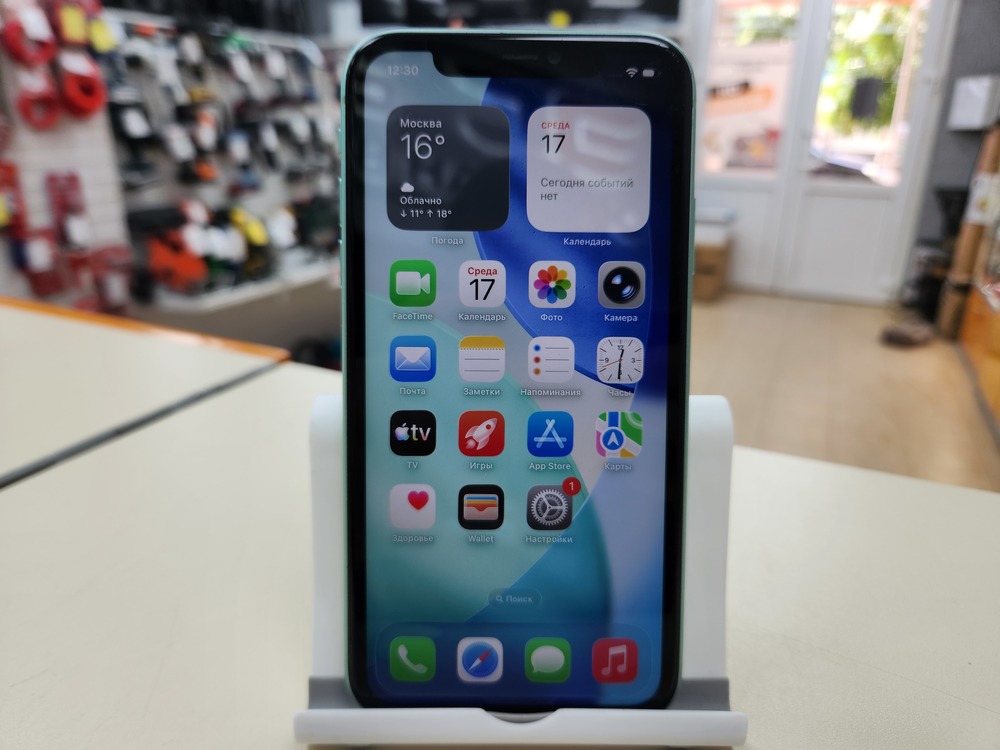 Смартфон Apple iPhone 11 64Gb