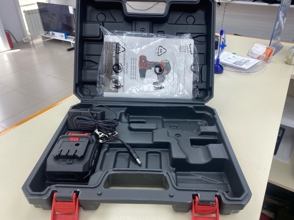 Шуруповерт Elitech ДА 122СЛ