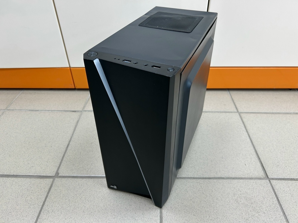 Системный блок Aero Cool; Core i3-10105F, Radeon RX 570, 16 Гб, 240 Гб, 1 Tb