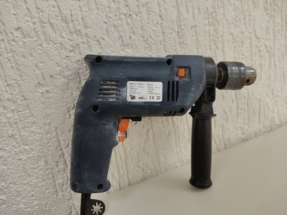 Дрель Komfort SP883