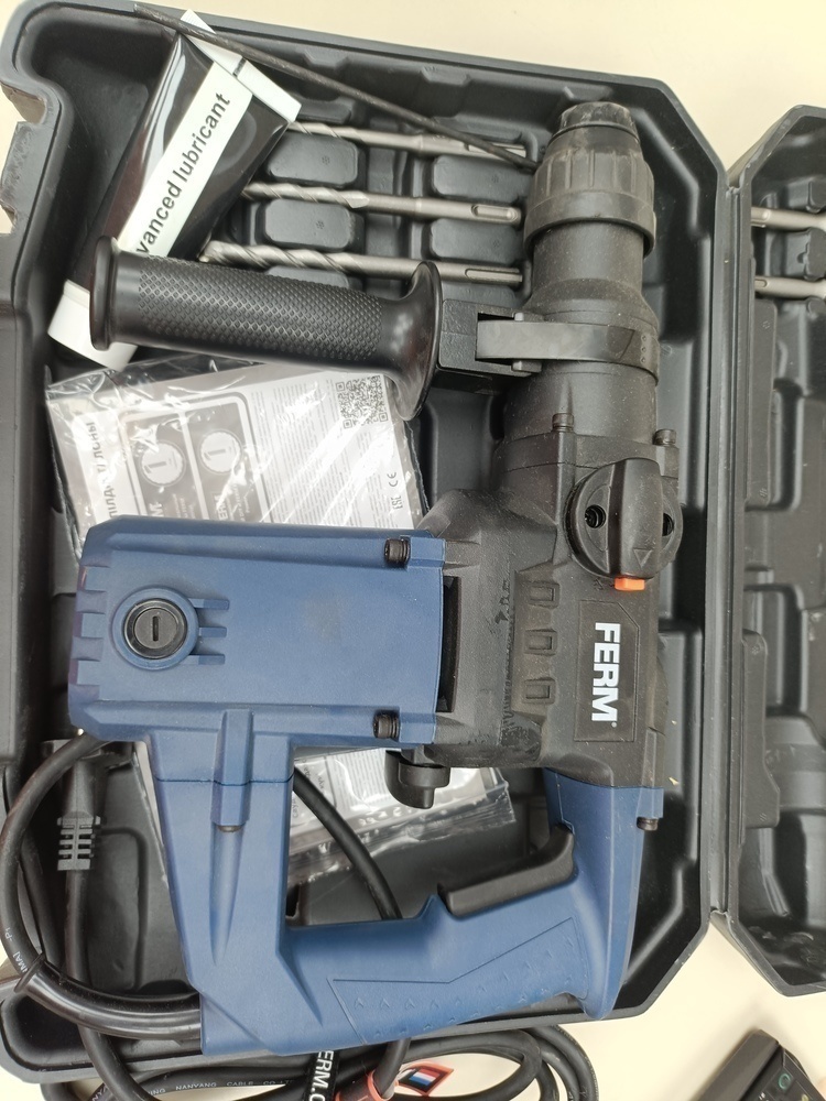 Перфоратор Ferm HDM1028