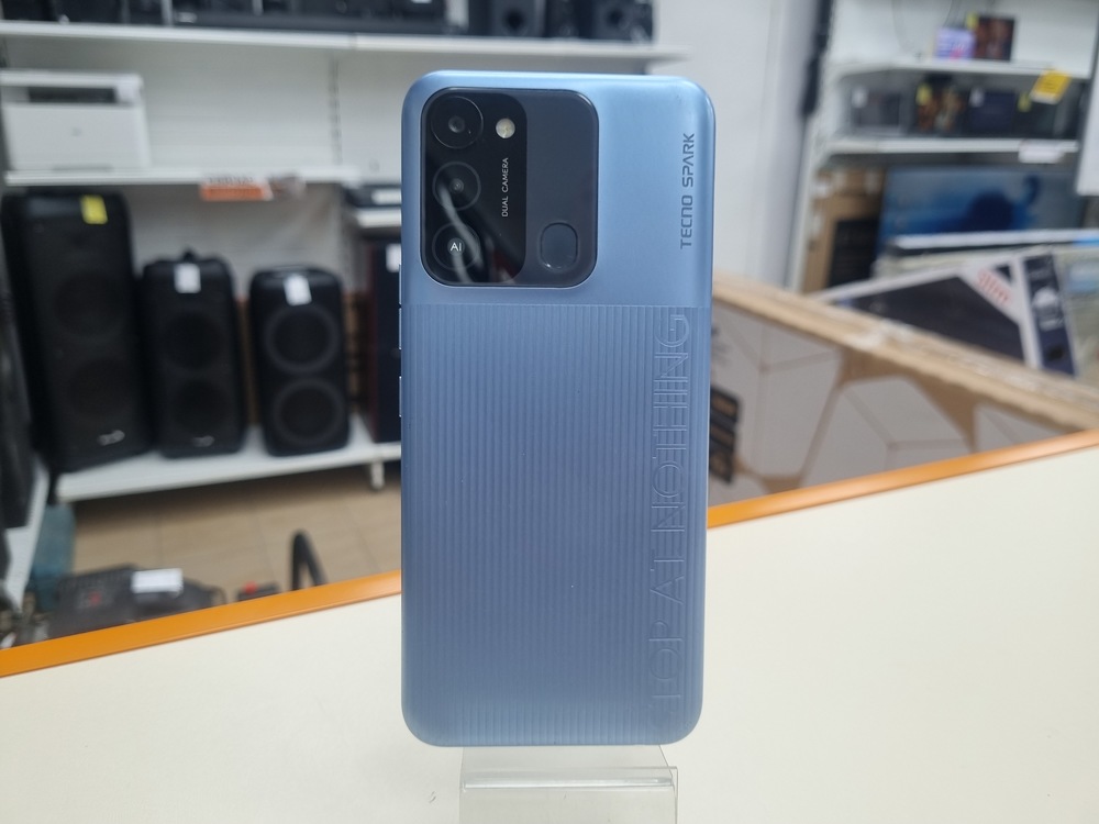 Смартфон Tecno Spark GO 2022 2/32