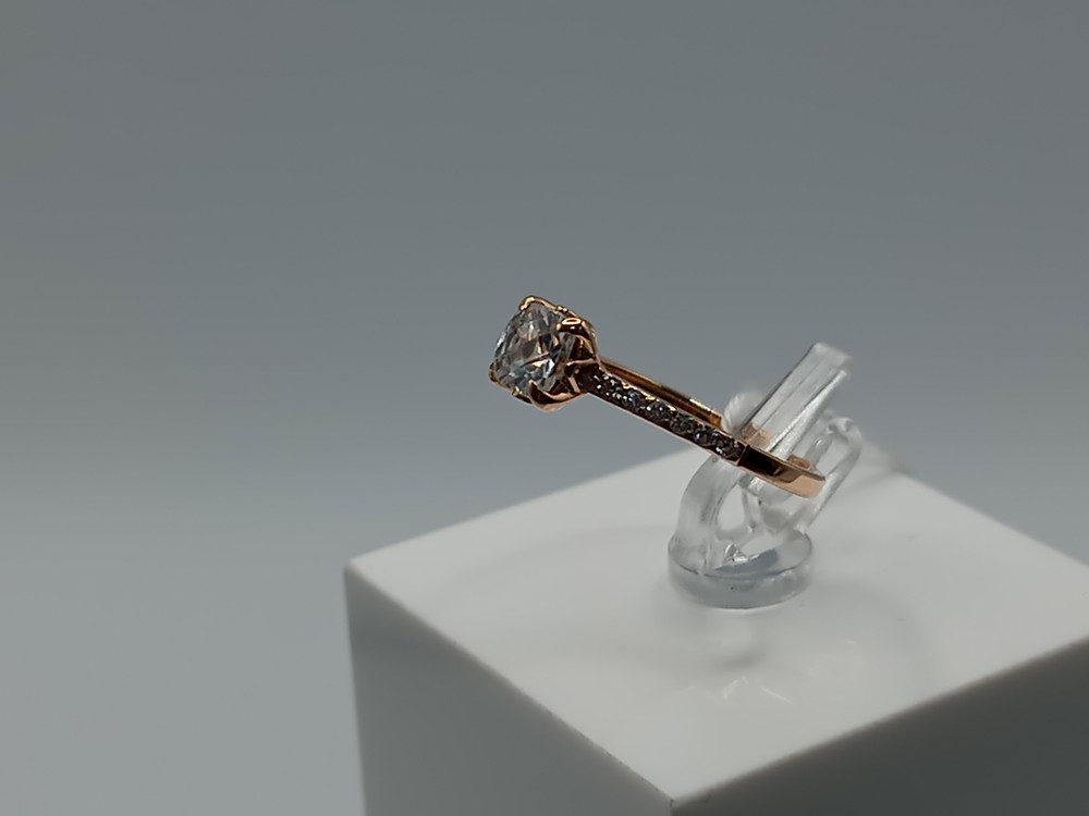 КОЛКМИ585 КОЛЬЦО С КАМНЯМИ (Au 585)