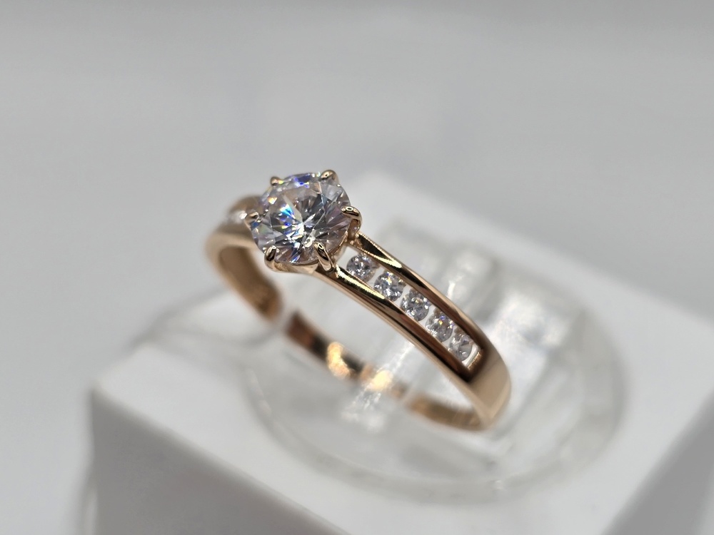 КОЛКМИ585 КОЛЬЦО С КАМНЯМИ (Au 585)