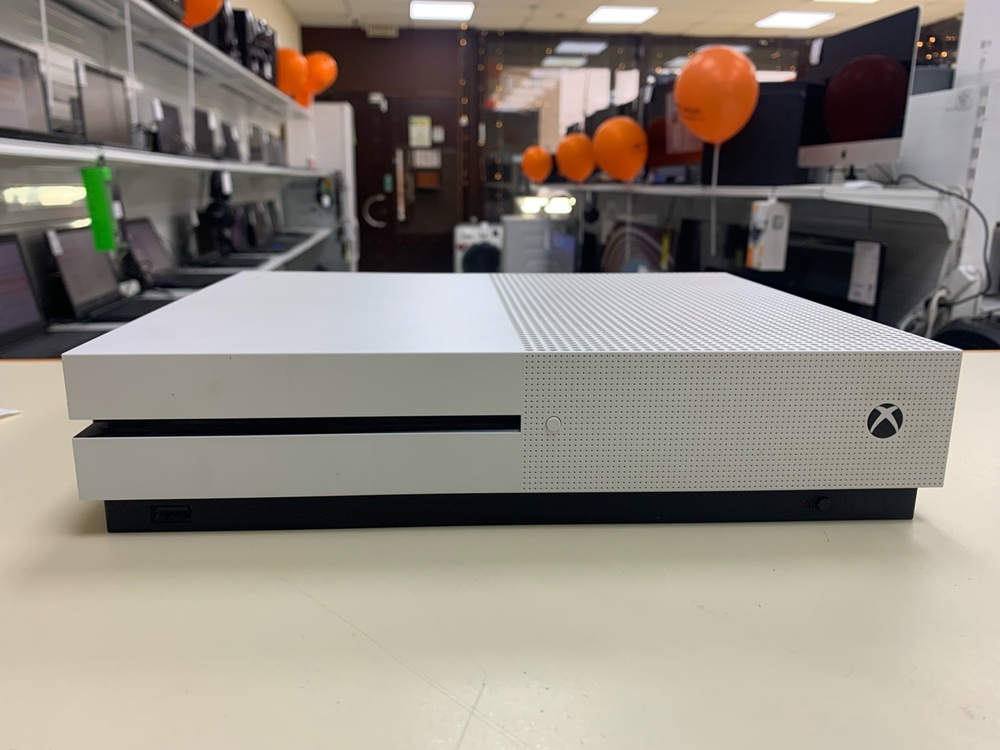 Игровая приставка Xbox One S 500Gb
