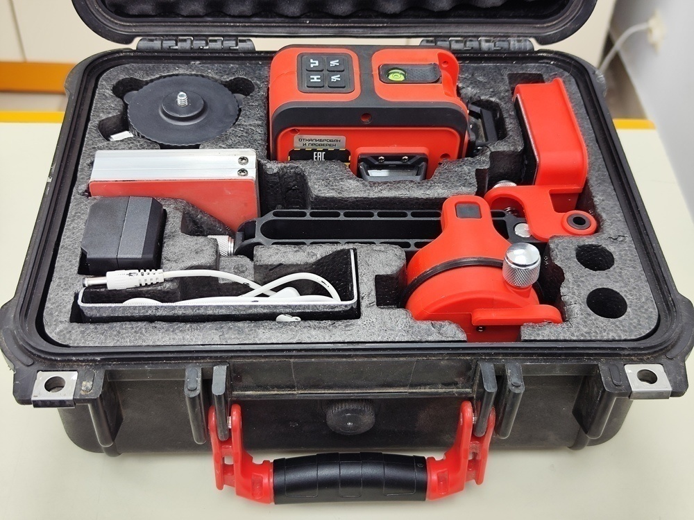 Нивелир RGK PR-38R