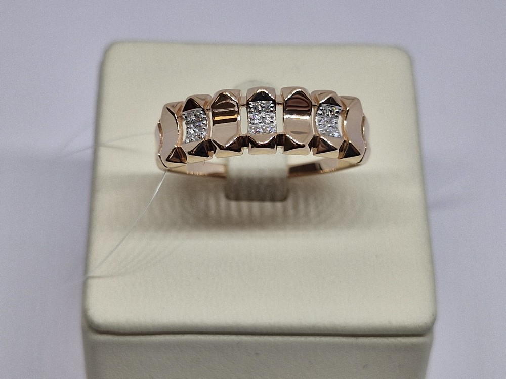 КОЛЬЦО С КАМНЯМИ (Au 585)