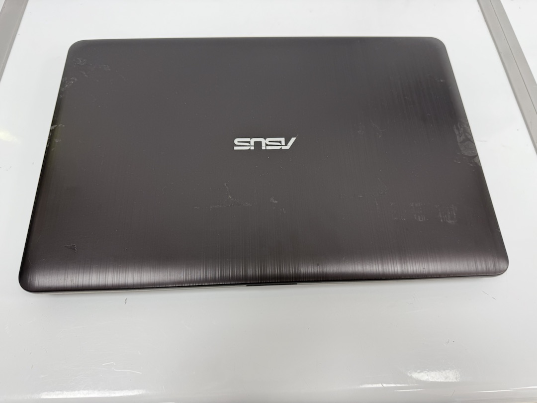 Ноутбук ASUS; Celeron N3350, HD Graphics, 4 Гб, Нет, 500 Гб