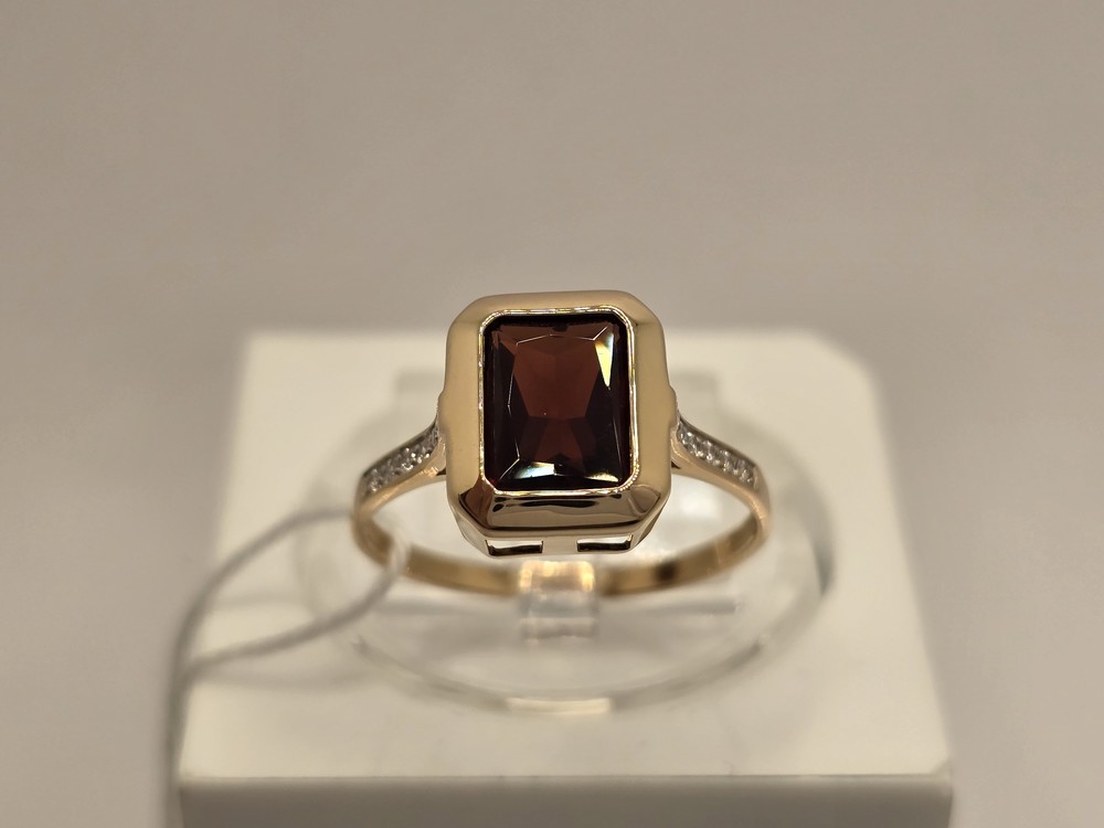 КОЛЬЦО С КАМНЯМИ (Au 585)