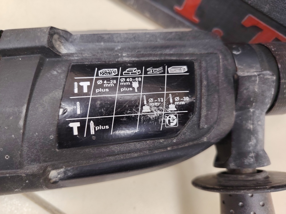 Перфоратор P.I.T. PBH28-C1