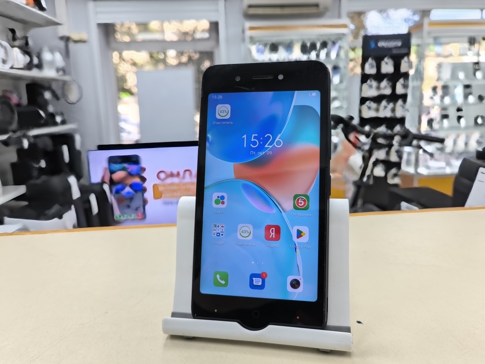 Смартфон Itel A25