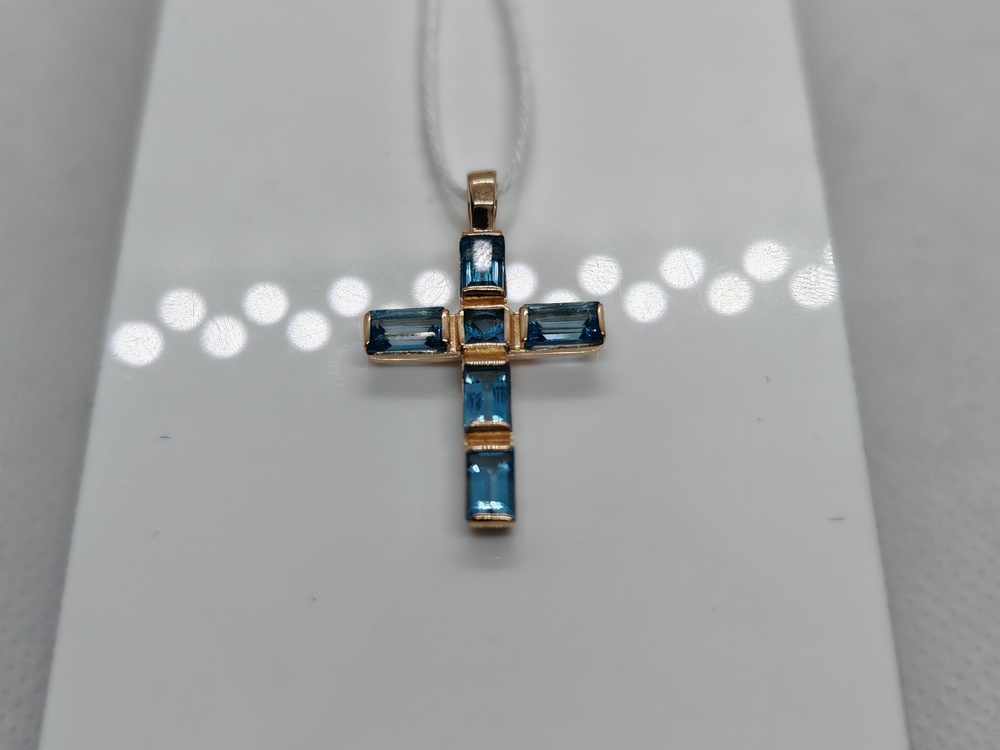 ПОДВЕСКА КРЕСТ С КАМНЯМИ (Au 585)