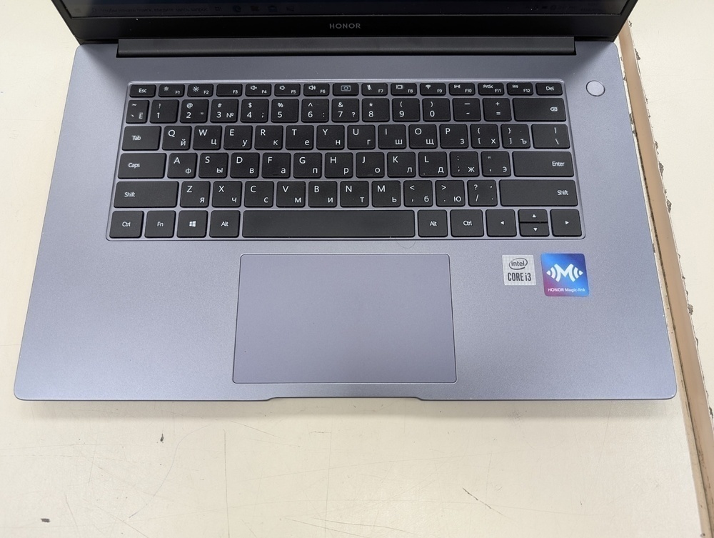 Ноутбук Honor BBR-WAI9; Core i3-10110U,  Intel(R) Graphics, 8 Гб, 250 Гб, Нет