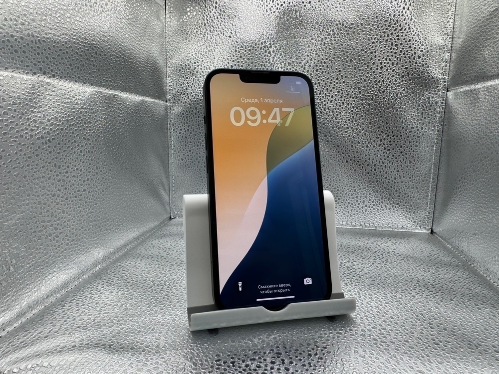 Смартфон Apple iPhone 13 256Gb