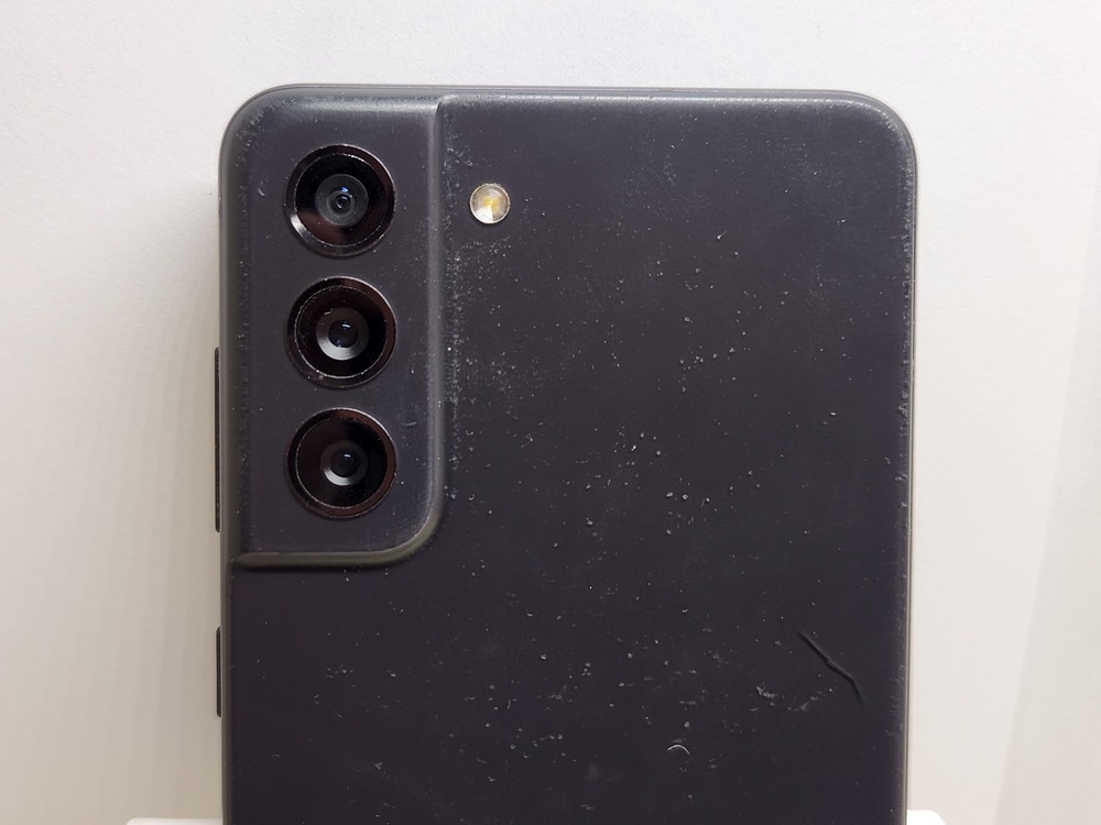Смартфон Samsung Galaxy S21 FE 6/128