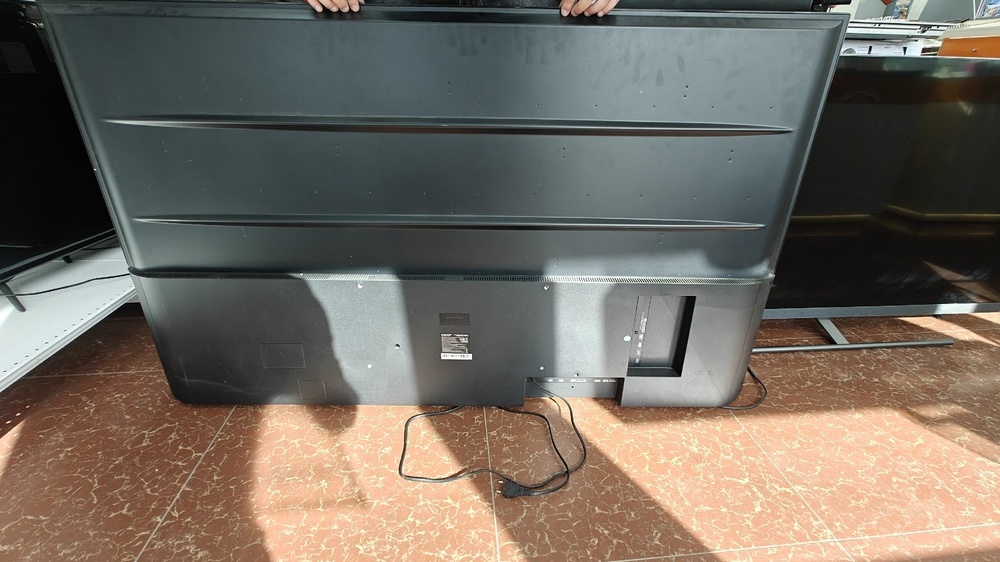 LED Телевизор Dexp U65H8000K