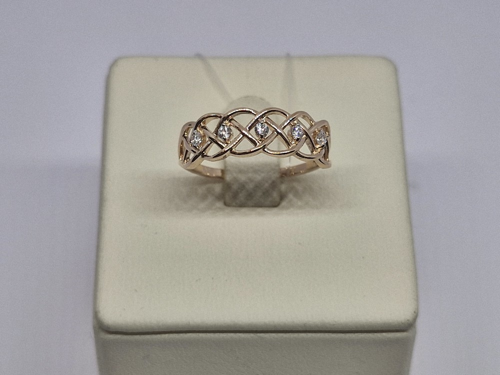 КОЛЬЦО С КАМНЯМИ (Au 585)