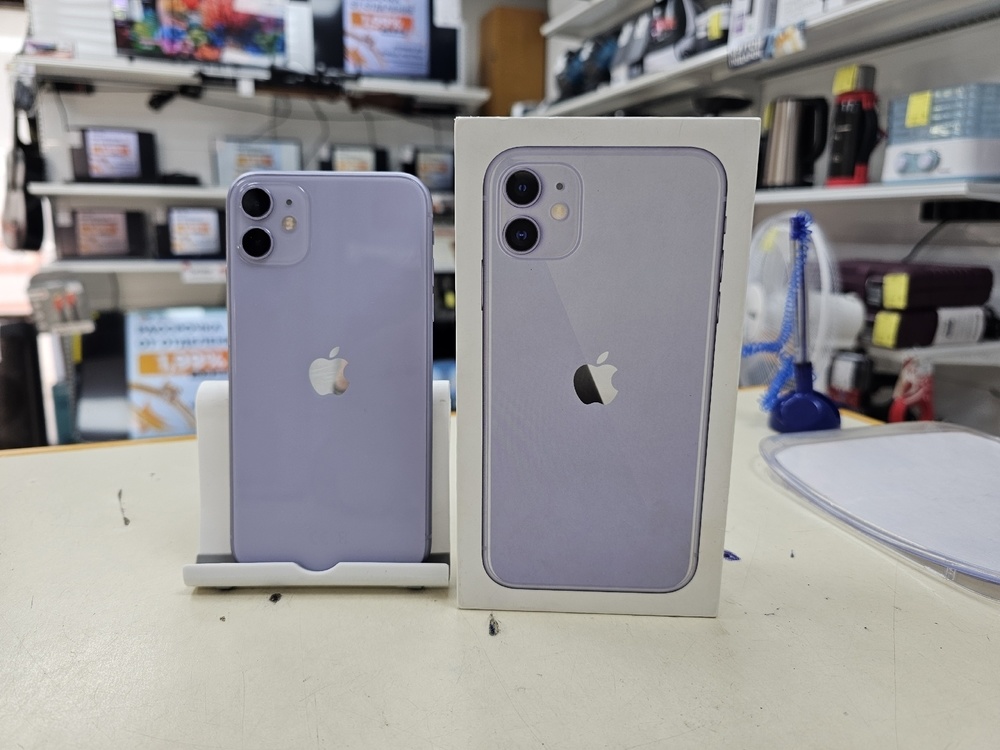Смартфон Apple iPhone 11 64Gb