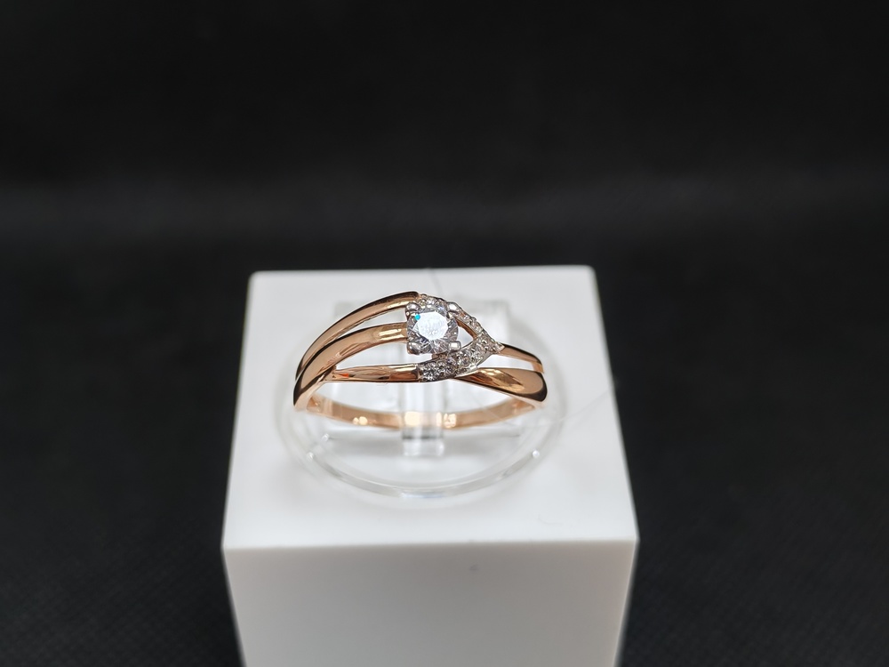 КОЛЬЦО С КАМНЯМИ (Au 585)