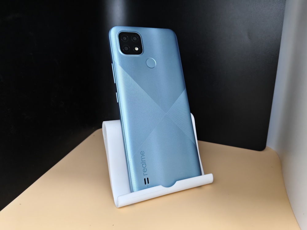 Смартфон Realme C21 3/32