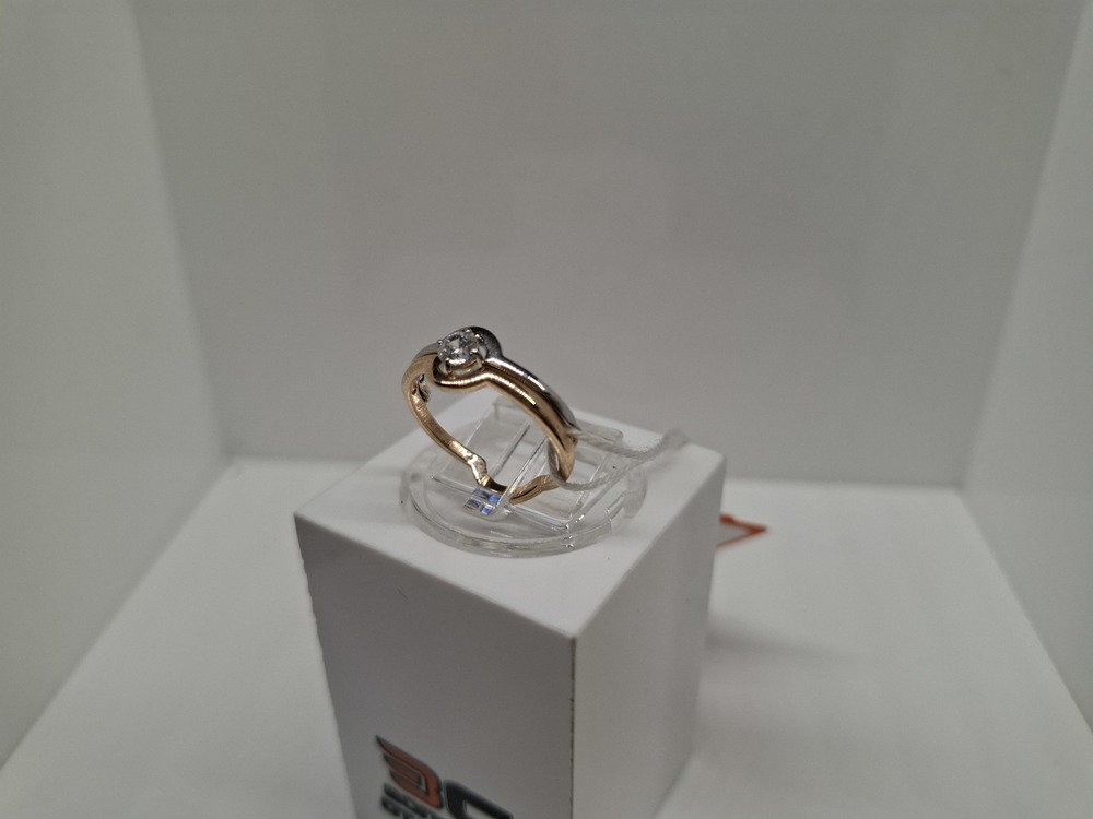 КОЛКМ585 КОЛЬЦО С КАМНЕМ (Au 585)