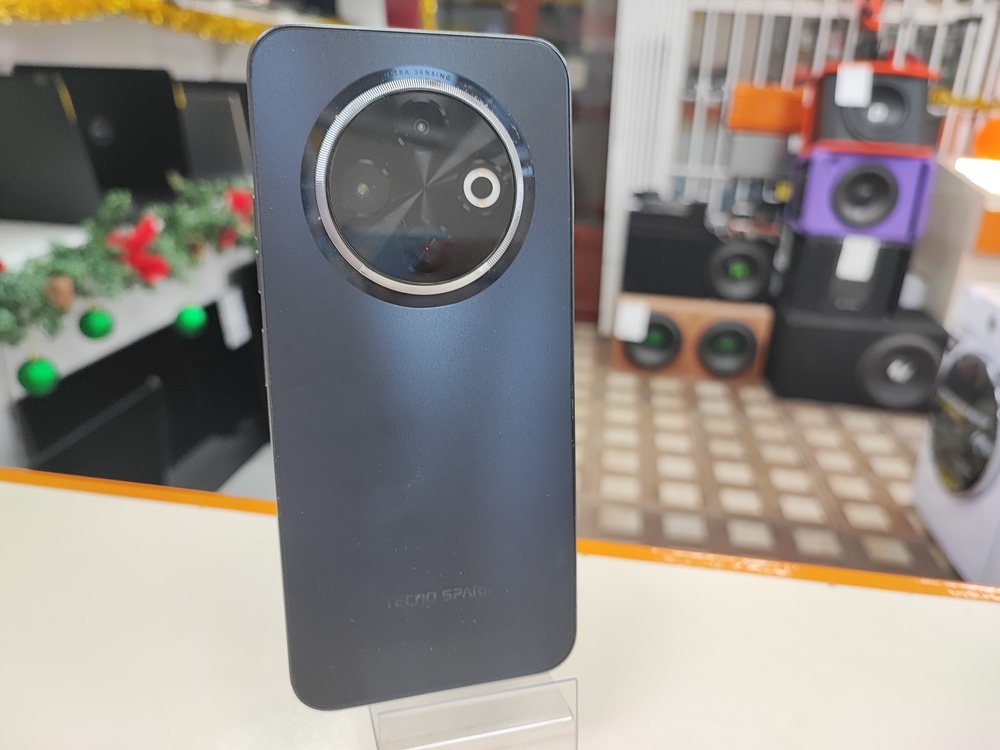 Смартфон Tecno SPARK 30C 4/128