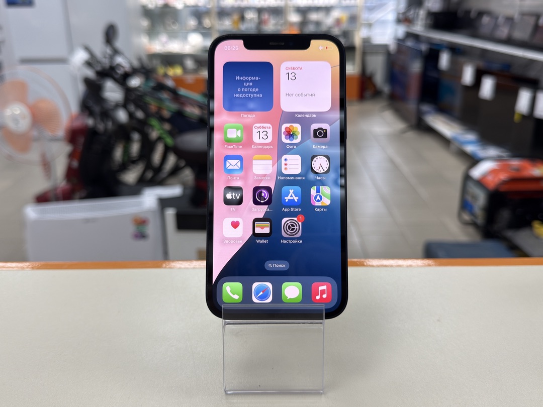 Смартфон Apple iPhone 12 64Gb