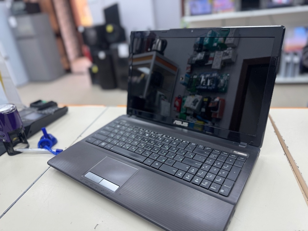 Ноутбук ASUS; E-450, Radeon HD 7470M, 3 Гб, 128 Гб, 160 Гб