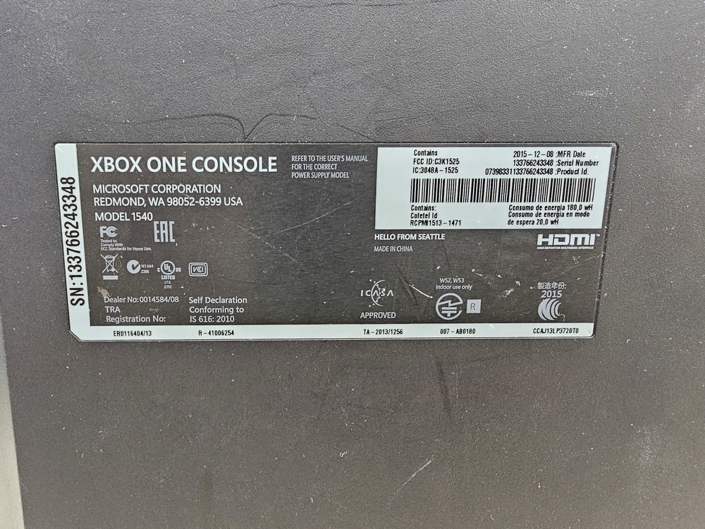 Игровая приставка Xbox One 500Gb