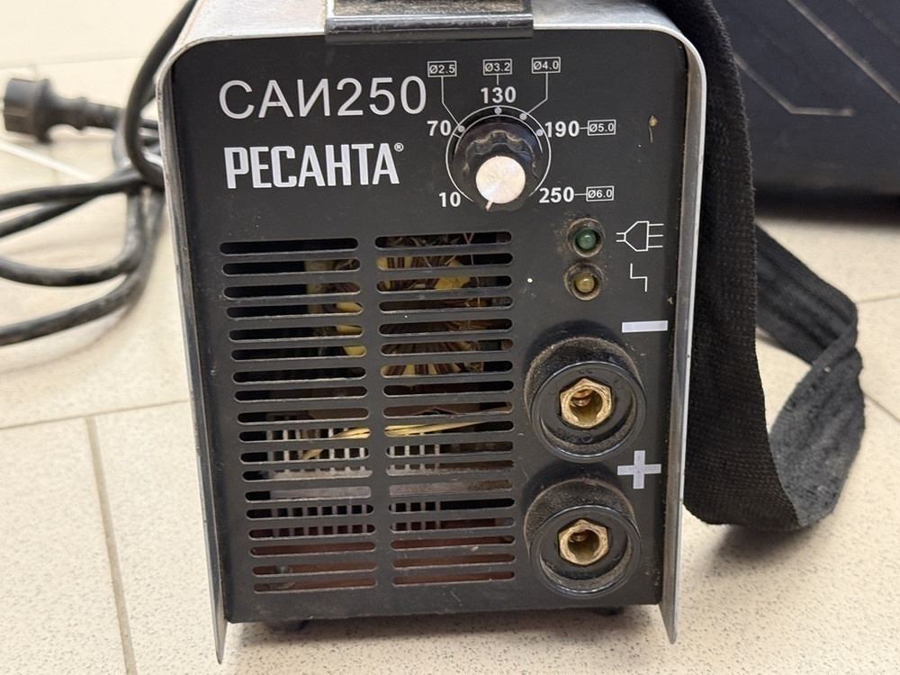 Сварочный аппарат Ресанта САИ-250