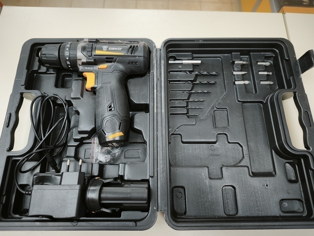 Шуруповерт Deko GCD12DU