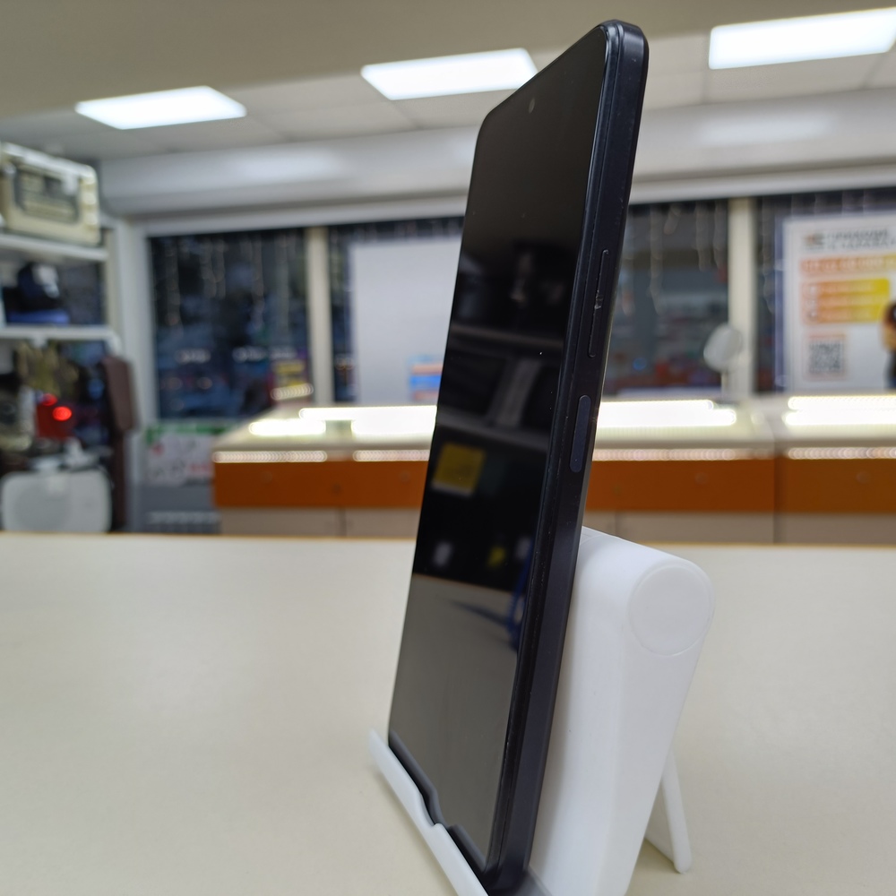 Смартфон Tecno Pova 4 8/128