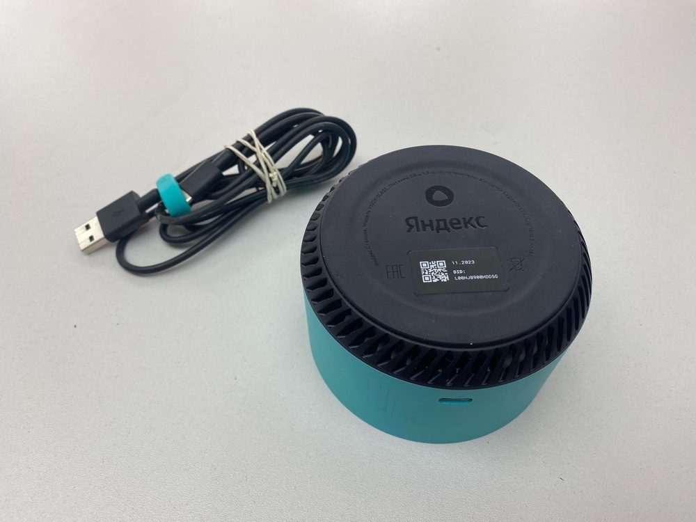 Умная колонка Яндекс Лайт