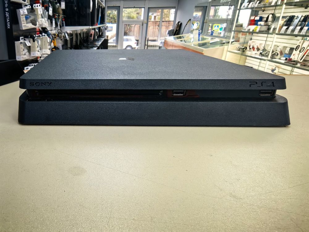 Игровая приставка PlayStation 4 Slim 1Tb