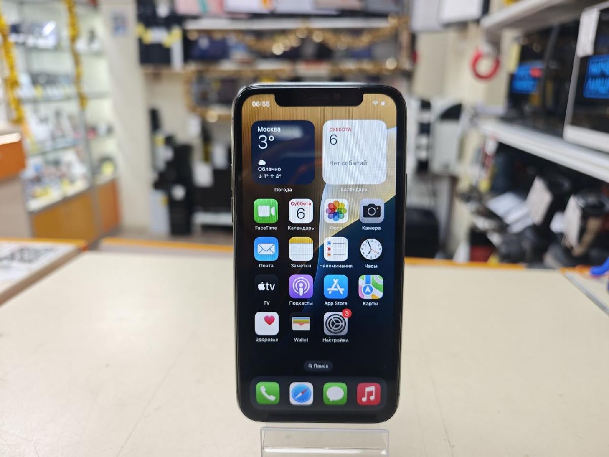 Смартфон Apple iPhone 11 Pro 64Gb
