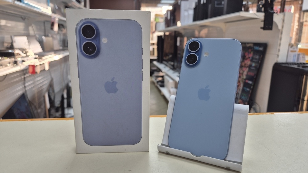 Смартфон Apple Iphone 17 256Gb