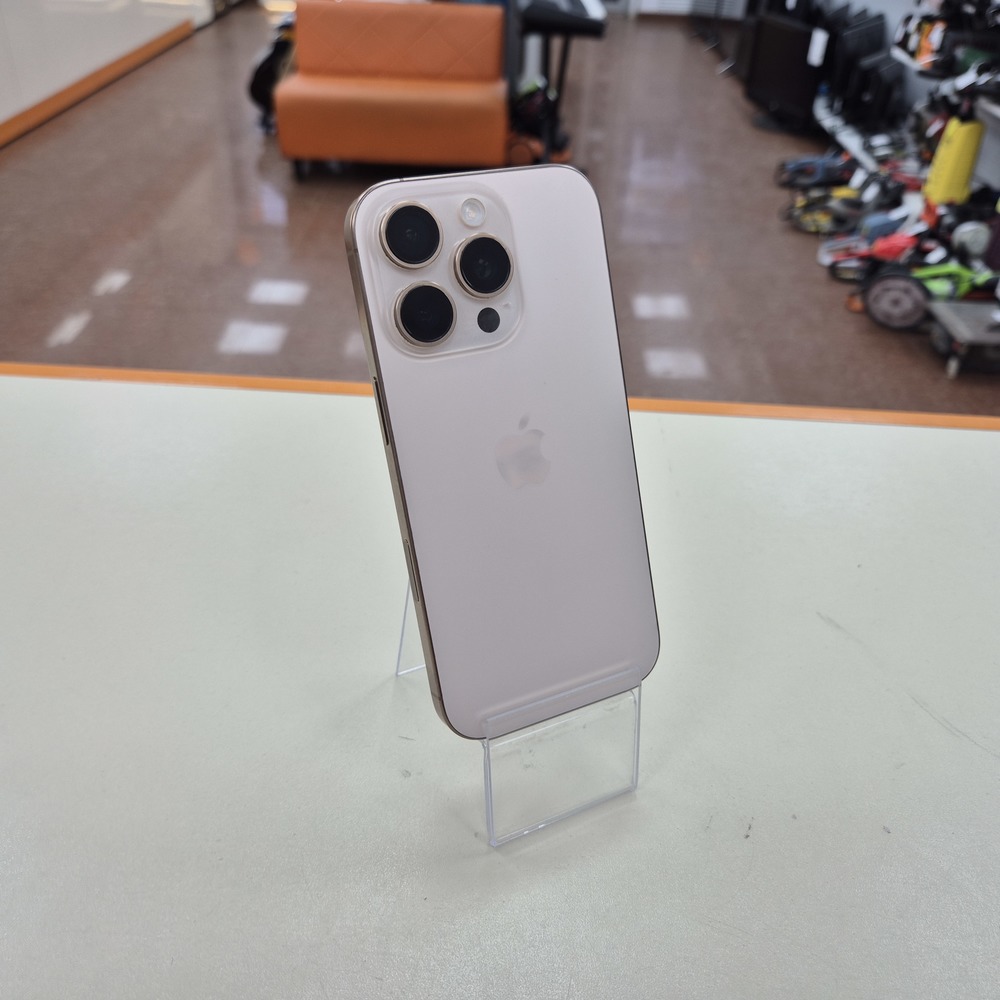 Смартфон Apple Iphone 16 Pro 128Gb