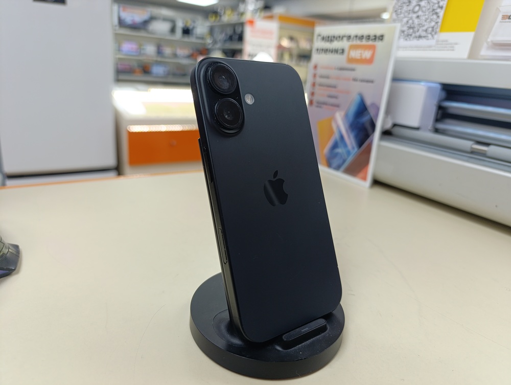 Смартфон Apple Iphone 16 128Gb