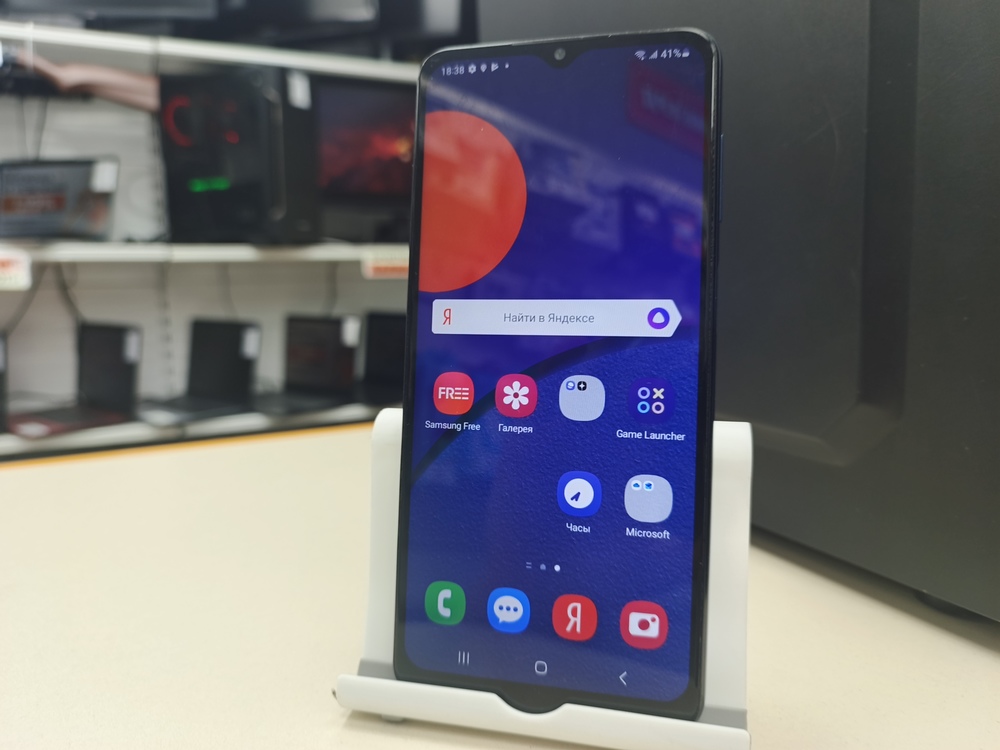 Смартфон Samsung Galaxy M12 3/32