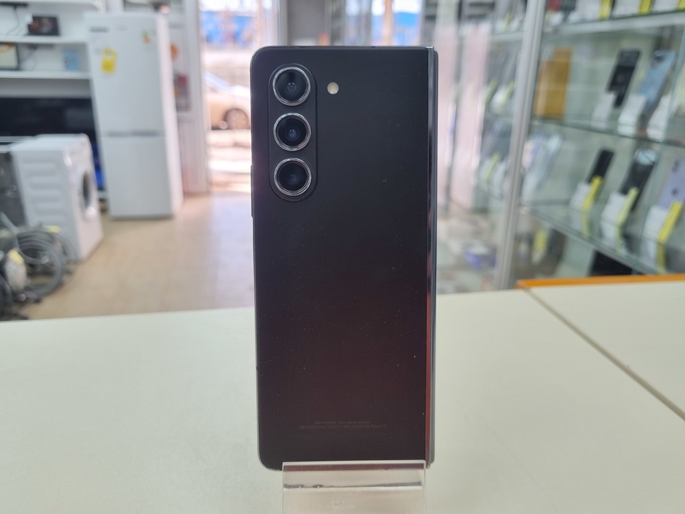 Смартфон Samsung Galaxy Z Fold 5 12/512Gb