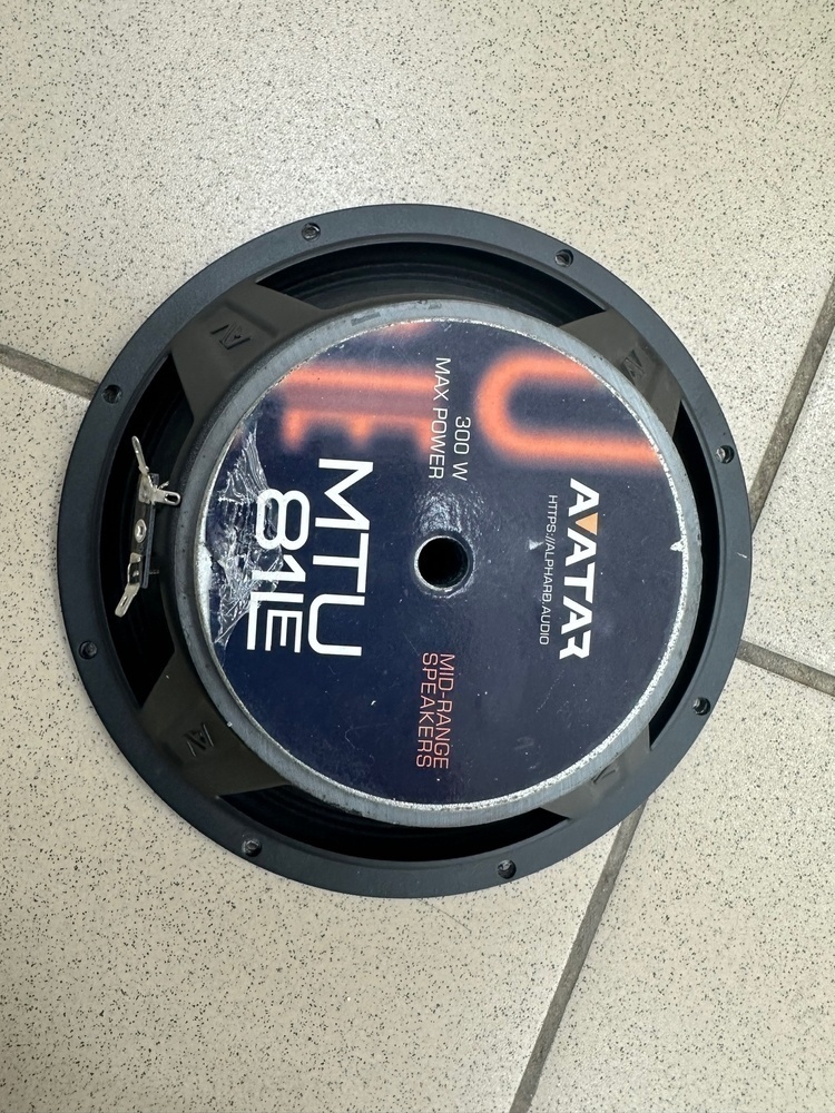 Автоакустика передняя Avatar MTU81Le