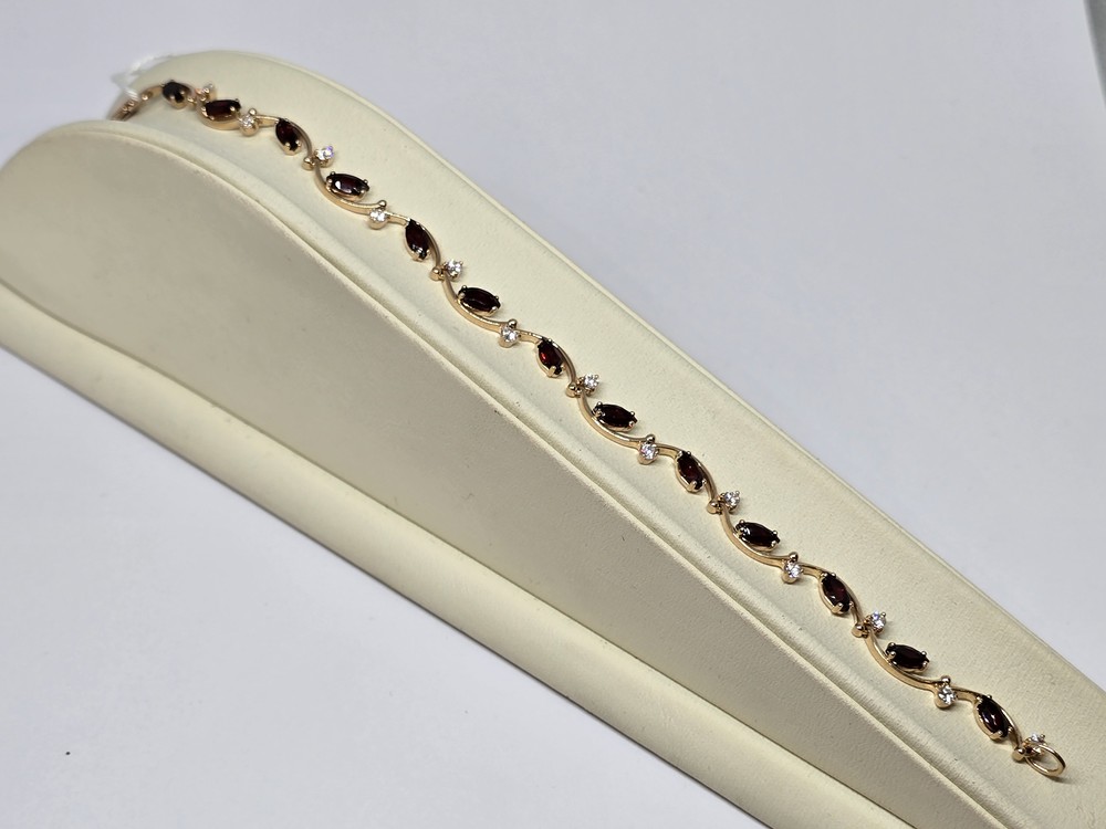 БРАСЛЕТ С КАМНЯМИ (Au 585)