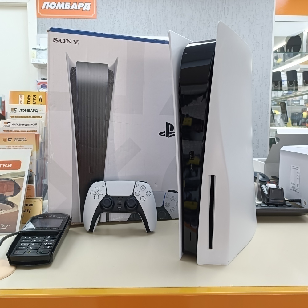 Игровая приставка PlayStation 5 825Gb (С дисководом)